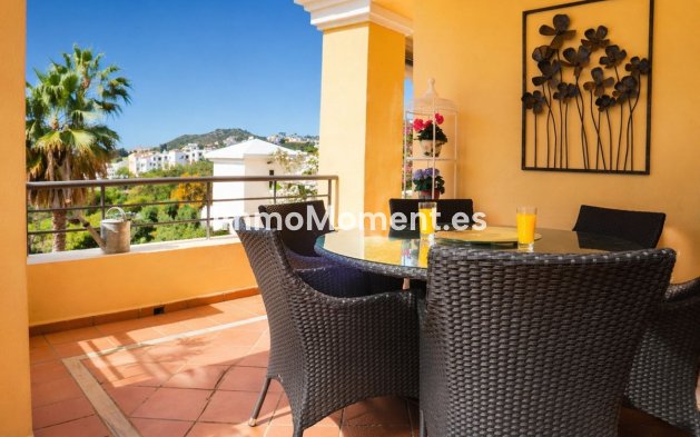 Resale - Apartment - Benahavís - Los Arqueros