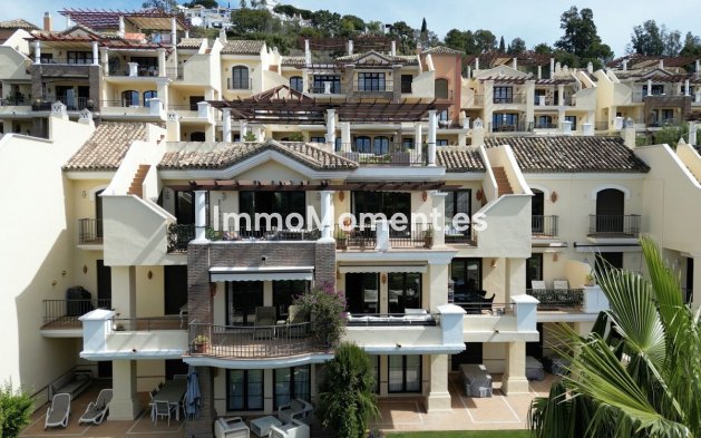 Resale - Apartment - Benahavís - Los Arqueros