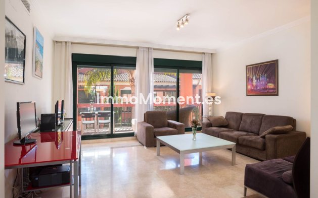 Resale - Apartment - Marbella - Marbesa