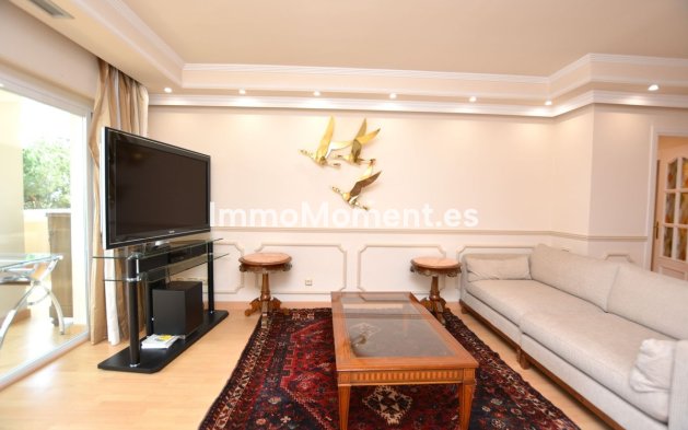 Resale - Apartment - Marbella - Marbella Centro