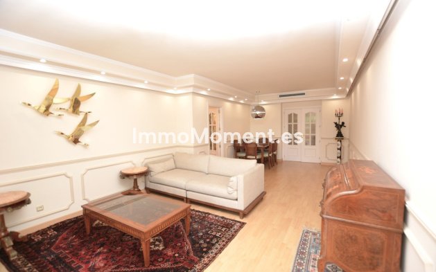 Resale - Apartment - Marbella - Marbella Centro
