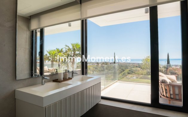 Reventa - Villa independiente - Estepona  - Estepona Centro