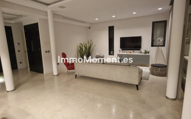 Reventa - Villa independiente - Marbella - Nueva Andalucía