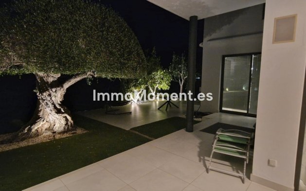Reventa - Villa independiente - Marbella - Nueva Andalucía