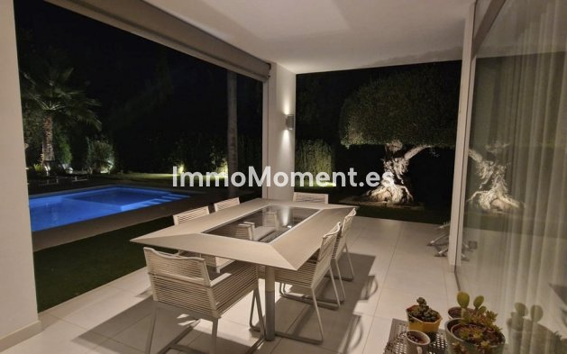 Reventa - Villa independiente - Marbella - Nueva Andalucía