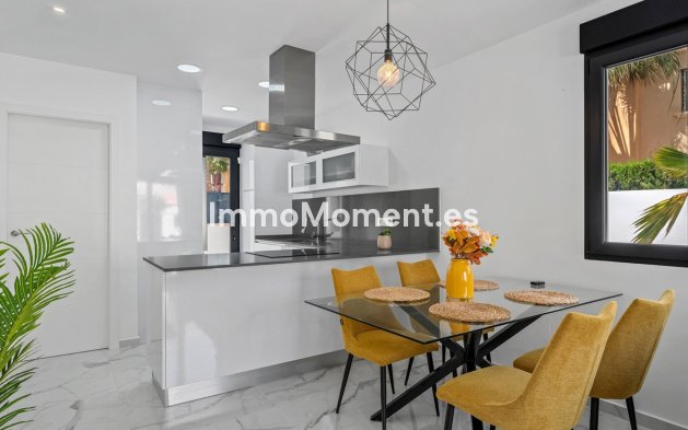 Wiederverkauf - Freistehende Villa - Torrevieja - Torrevieja Centro