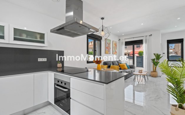 Wiederverkauf - Freistehende Villa - Torrevieja - Torrevieja Centro