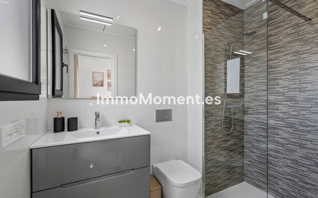 Wiederverkauf - Freistehende Villa - Torrevieja - Torrevieja Centro
