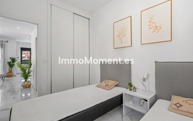 Wiederverkauf - Freistehende Villa - Torrevieja - Torrevieja Centro