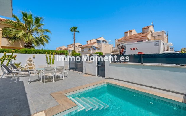 Wiederverkauf - Freistehende Villa - Torrevieja - Torrevieja Centro
