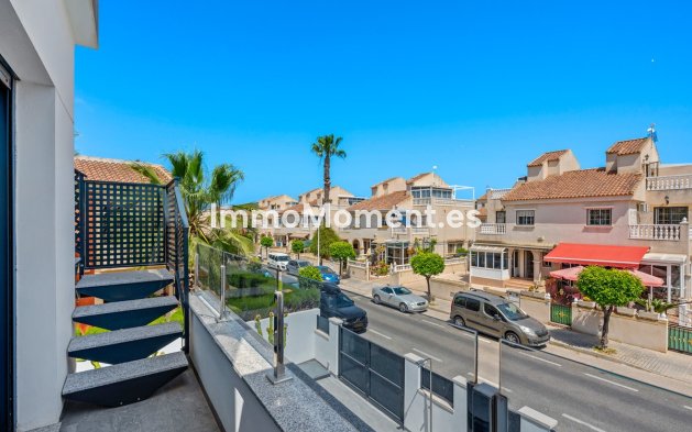 Wiederverkauf - Freistehende Villa - Torrevieja - Torrevieja Centro