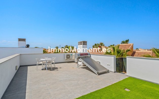 Wiederverkauf - Freistehende Villa - Torrevieja - Torrevieja Centro