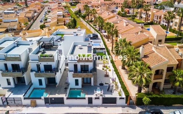 Wiederverkauf - Freistehende Villa - Torrevieja - Torrevieja Centro