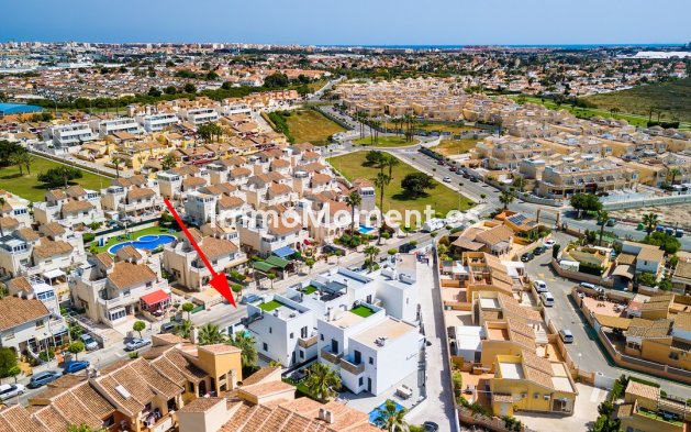Wiederverkauf - Freistehende Villa - Torrevieja - Torrevieja Centro