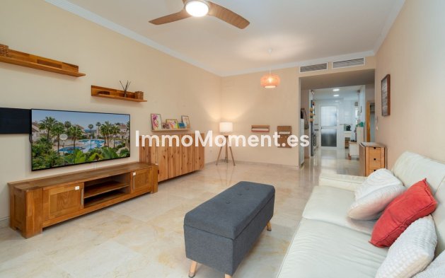 Resale - Apartment - Benalmadena - Benalmadena Centro