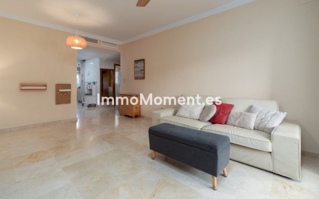 Resale - Apartment - Benalmadena - Benalmadena Centro