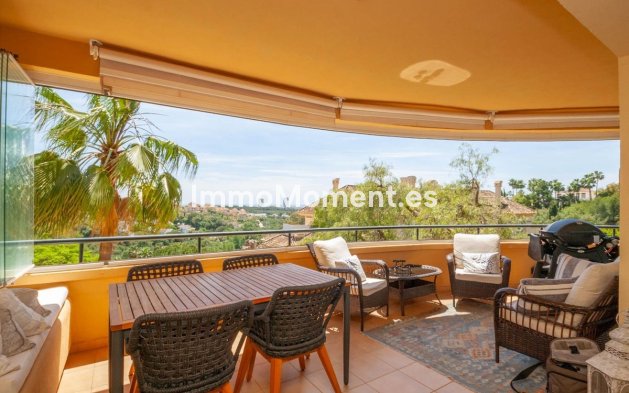 Resale - Apartment - Marbella - Elviria