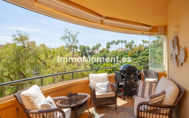 Resale - Apartment - Marbella - Elviria