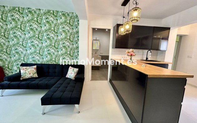 Resale - Apartment - Fuengirola - Los Boliches