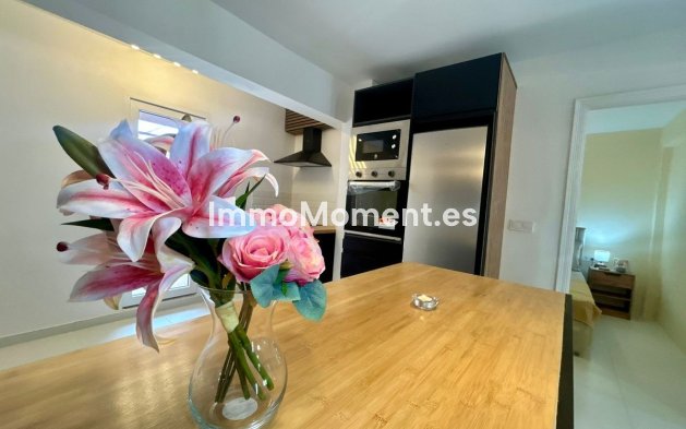 Resale - Apartment - Fuengirola - Los Boliches