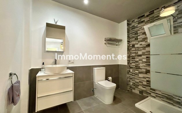 Resale - Apartment - Fuengirola - Los Boliches
