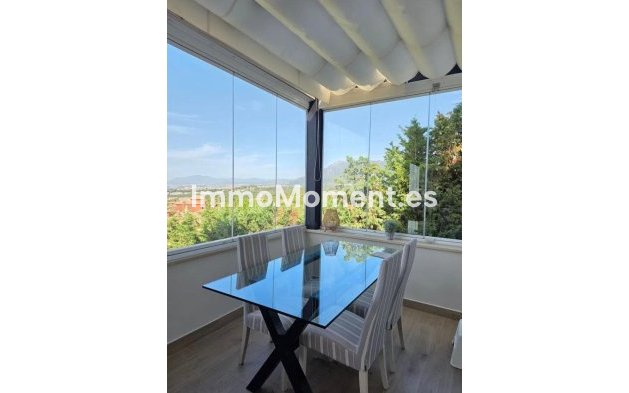 Wiederverkauf - Freistehende Villa - Marbella - Santa Clara