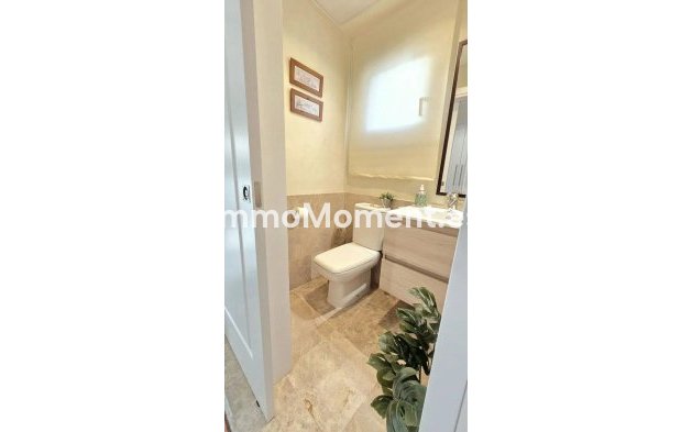Wiederverkauf - Freistehende Villa - Marbella - Santa Clara