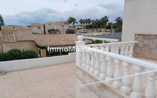 Resale - Detached villa - San Fulgencio - La Marina
