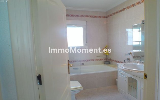 Resale - Detached villa - San Fulgencio - La Marina