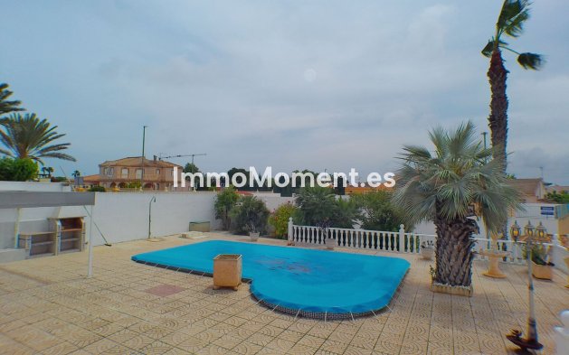 Resale - Detached villa - San Fulgencio - La Marina