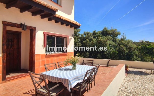 Resale - Country house - Inland  - Alhaurín el Grande Centro