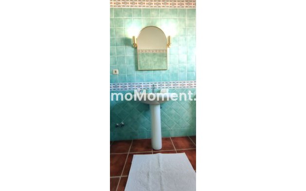 Resale - Country house - Inland  - Alhaurín el Grande Centro