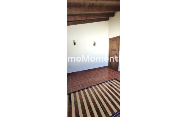 Resale - Country house - Inland  - Alhaurín el Grande Centro