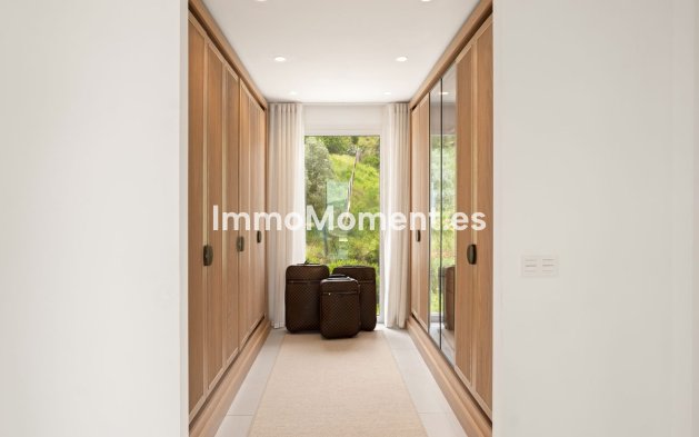 Reventa - Villa independiente - Marbella - La Mairena