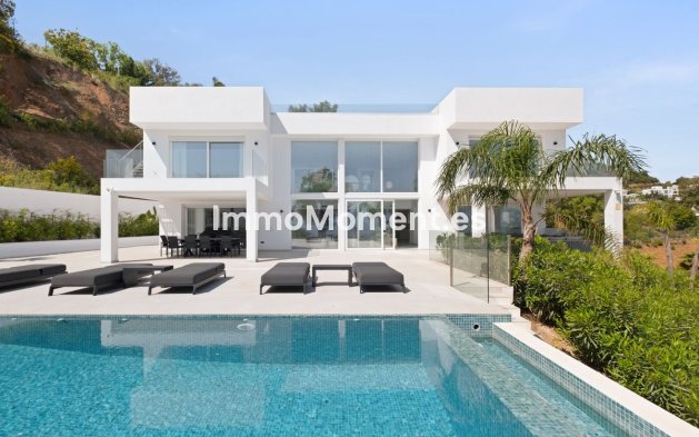 Reventa - Villa independiente - Marbella - La Mairena
