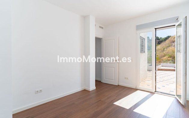 Resale - Country house - Estepona - Estepona Centro