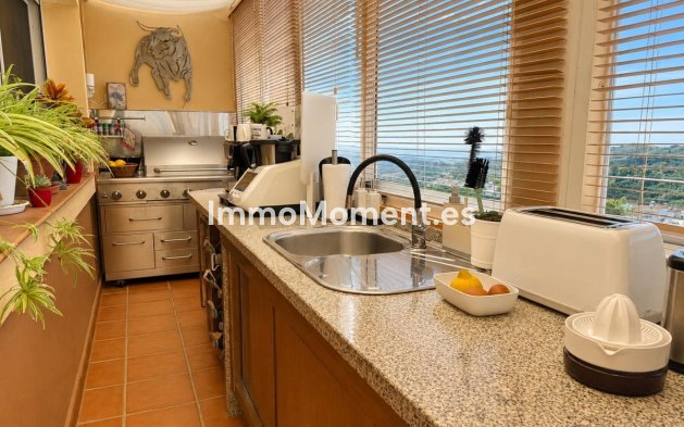 Wiederverkauf - Wohnung - Marbella - La Mairena