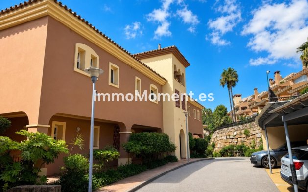 Wiederverkauf - Wohnung - Marbella - La Mairena