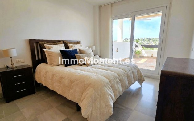 Revente - Appartement - Marbella - Nueva Andalucía