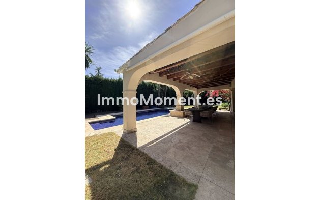 Resale - Detached villa - Estepona - Bel Air