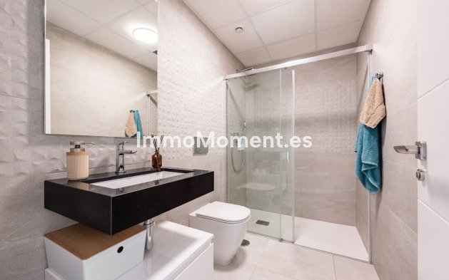 Revente - Appartement - Estepona  - Estepona Centro