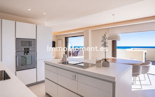 Resale - Apartment - Estepona - Estepona Centro