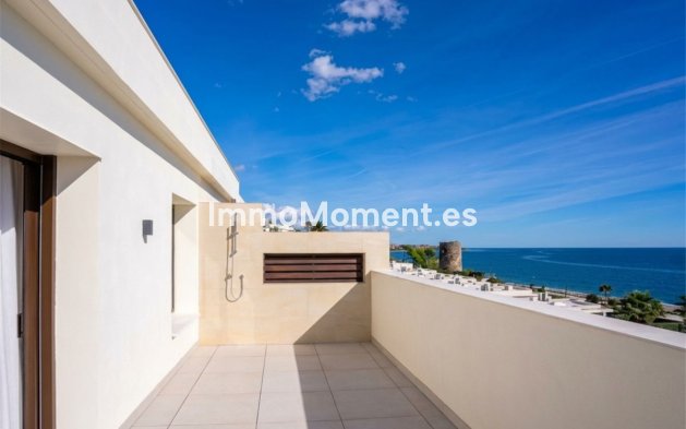 Resale - Apartment - Estepona - Estepona Centro