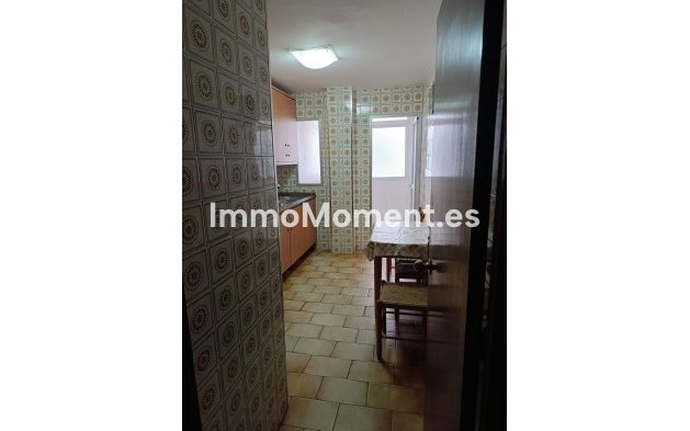 Reventa - Apartamento - Estepona  - Estepona Centro