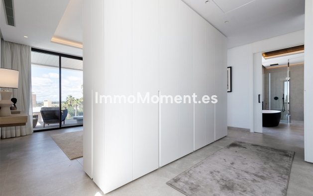 Resale - Detached villa - Marbella - The Golden Mile