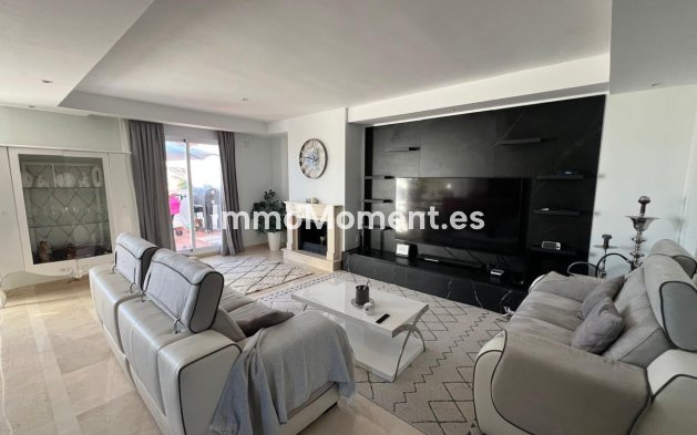 Wiederverkauf - Wohnung - Marbella - Nueva Andalucía