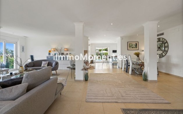Resale - Detached villa - Inland  - Alhaurín el Grande Centro