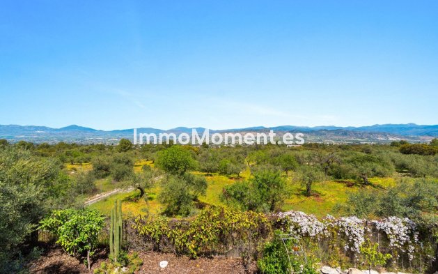 Resale - Detached villa - Inland  - Alhaurín el Grande Centro