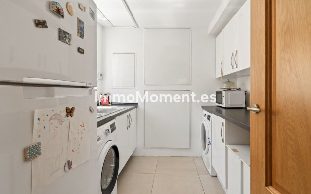 Resale - Detached villa - Inland  - Alhaurín el Grande Centro