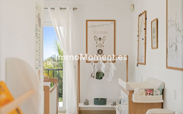 Resale - Detached villa - Inland  - Alhaurín el Grande Centro